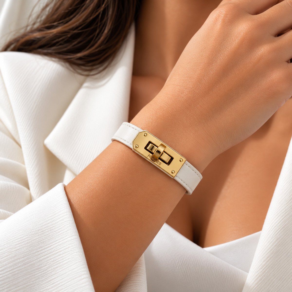 Hermès Style White Leather Bracelet