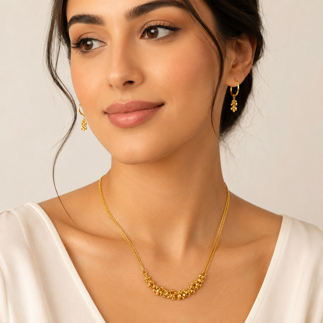 Noura Gold Cluster Set