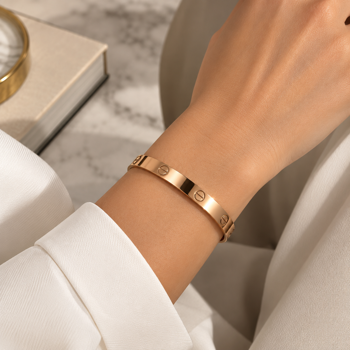 Rose Gold Classic Screw Bracelet