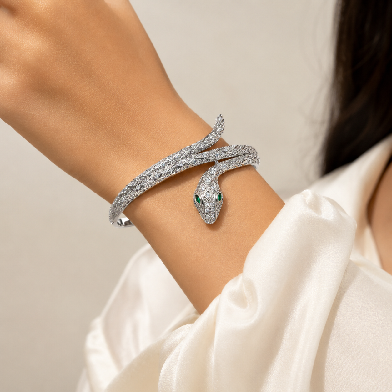 Vesper Silver Serpent Bangle