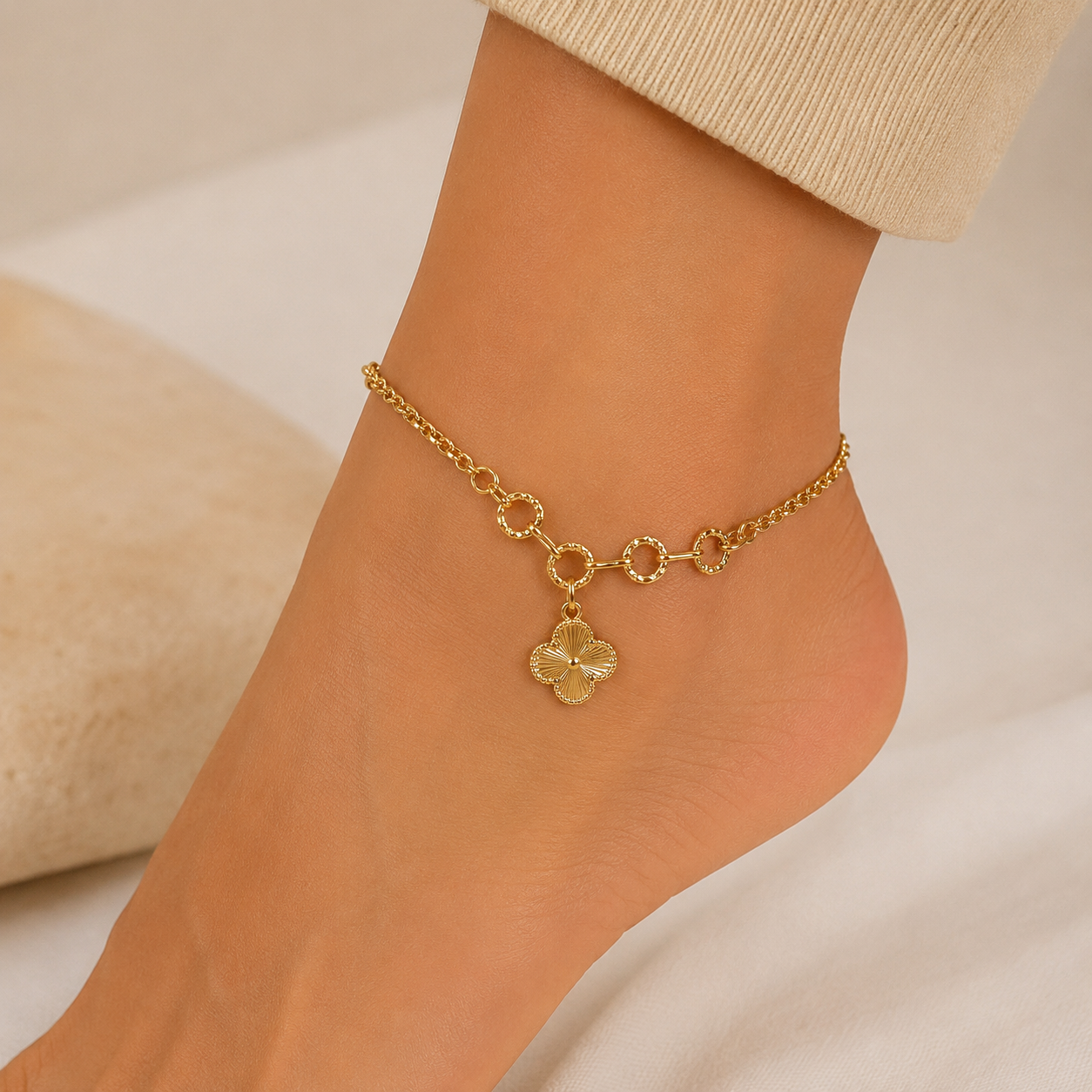 Florence Gold Medallion Anklet