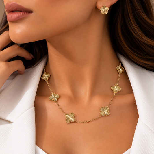 Golden Clover Jewelry Set