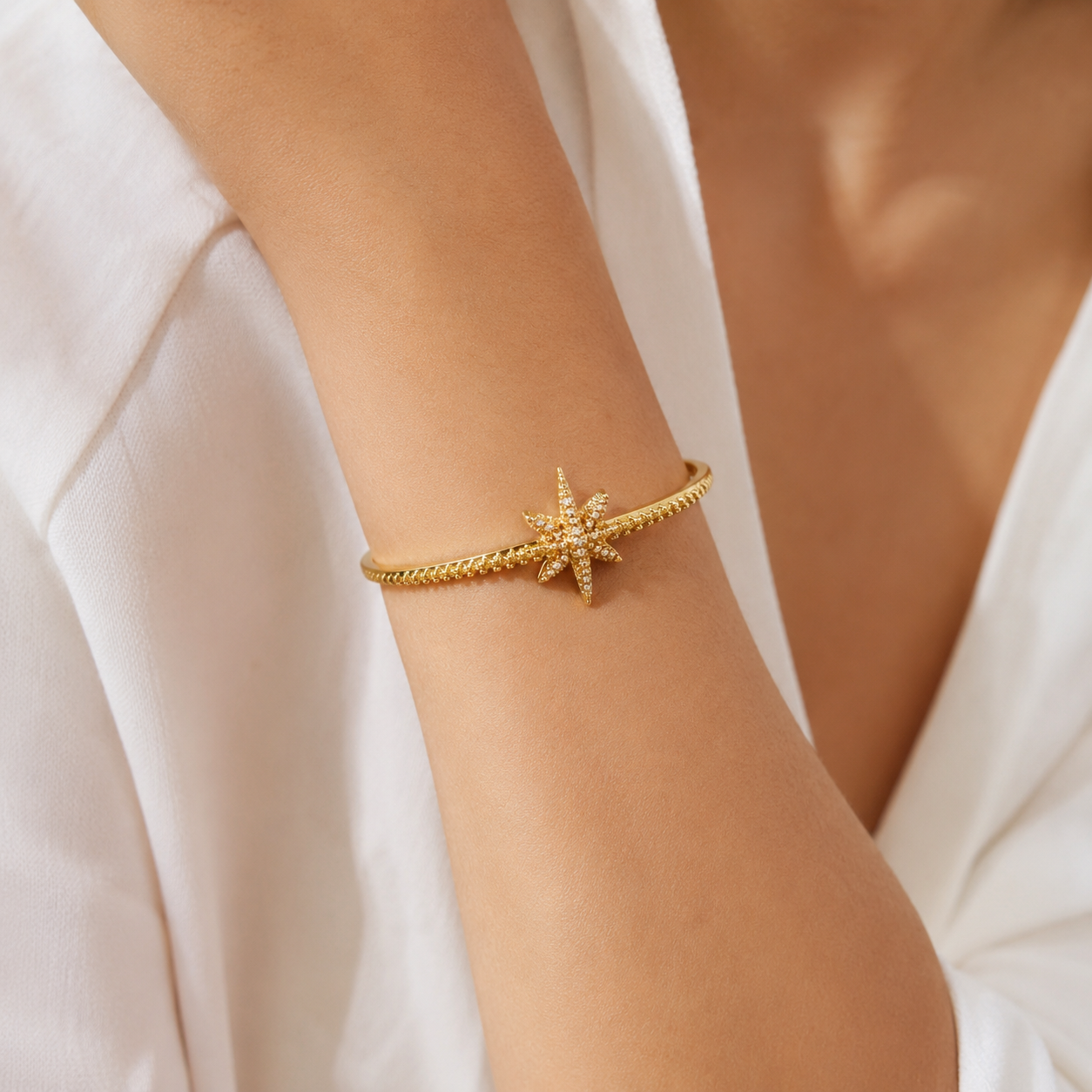 Nova Gold Radiance Bangle