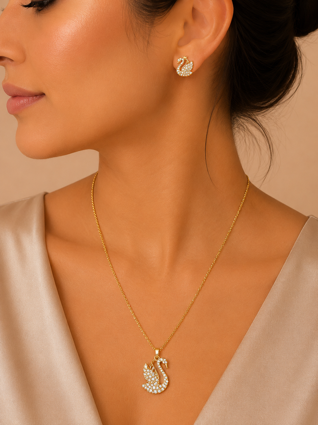 Gold-Plated Swan Necklace & Earrings Set