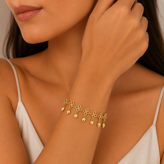 Bloom Charm Bracelet – Gold
