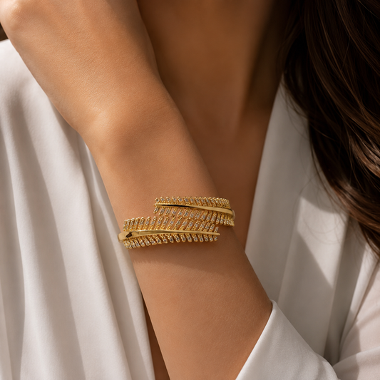 Luxury Gold Leaf Bangle Bracelet