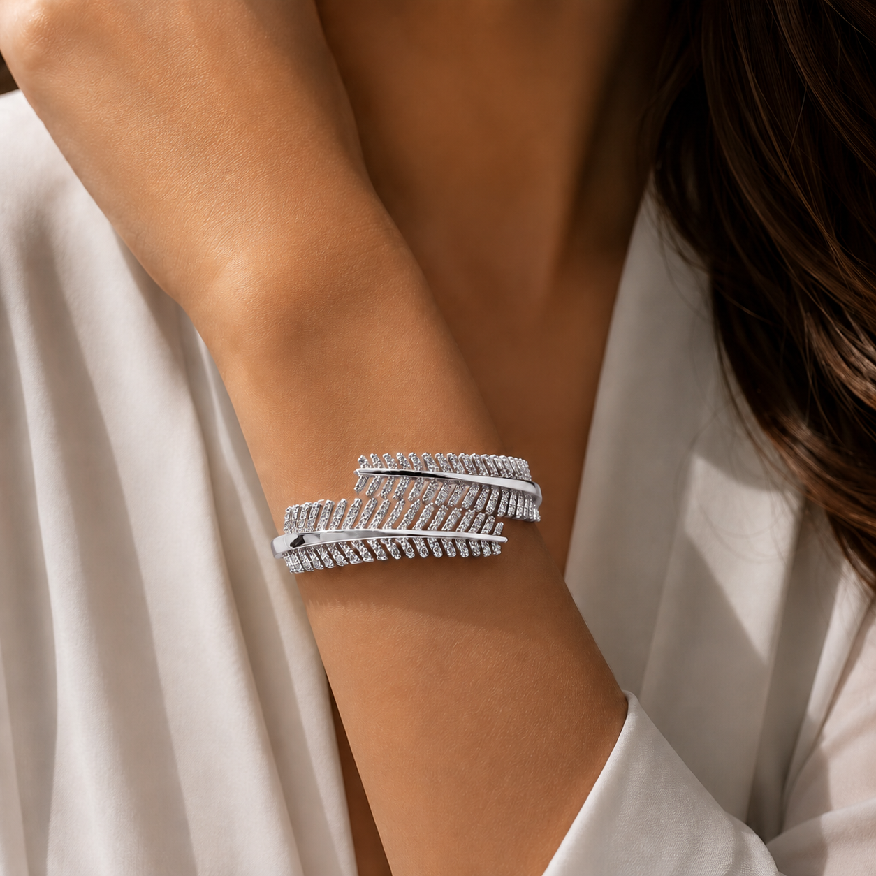 Luxury silver Leaf Bangle Bracelet
