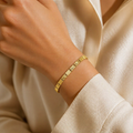 Golden Geometric Bracelet – Minimal Luxury Design