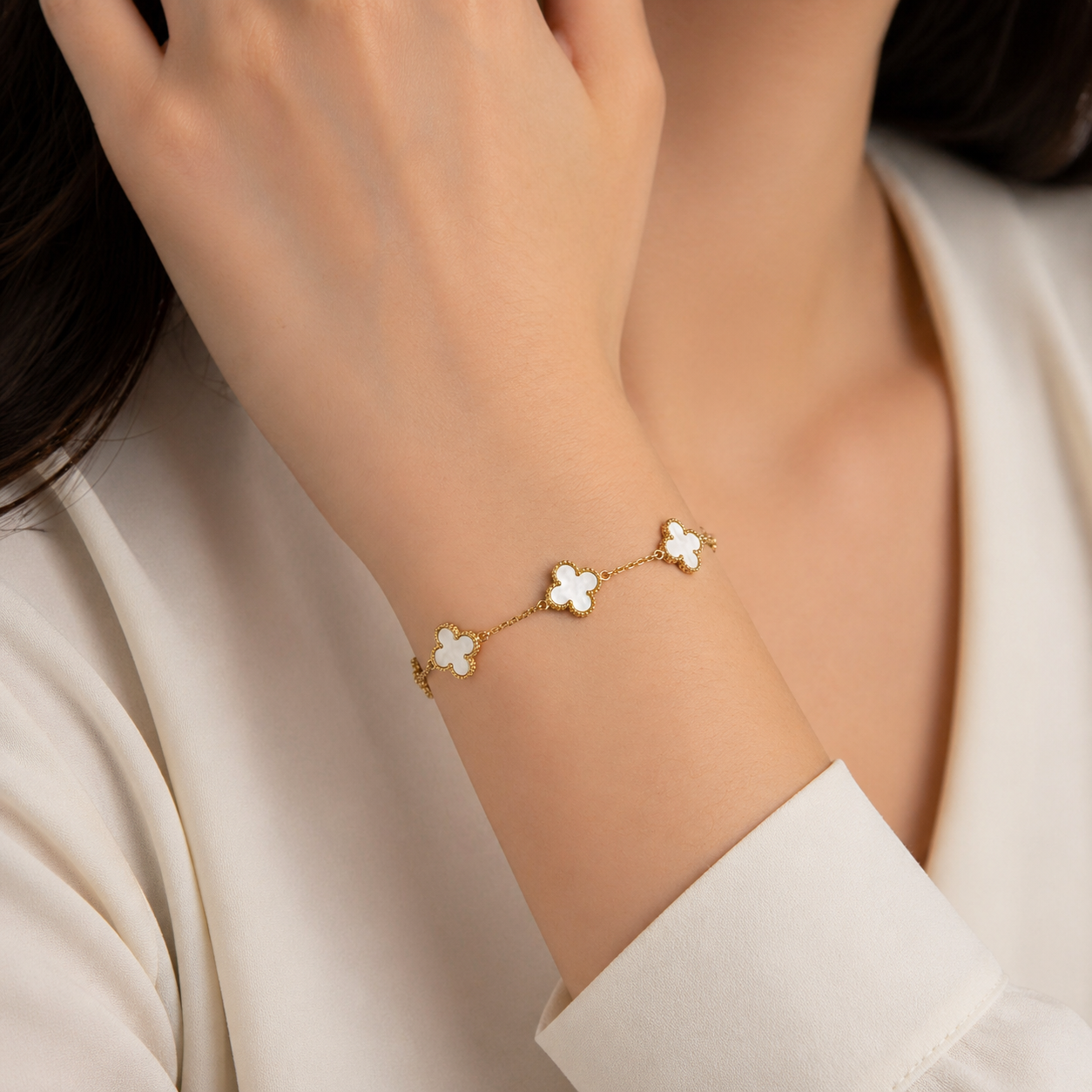 Gold vancleef Bracelet